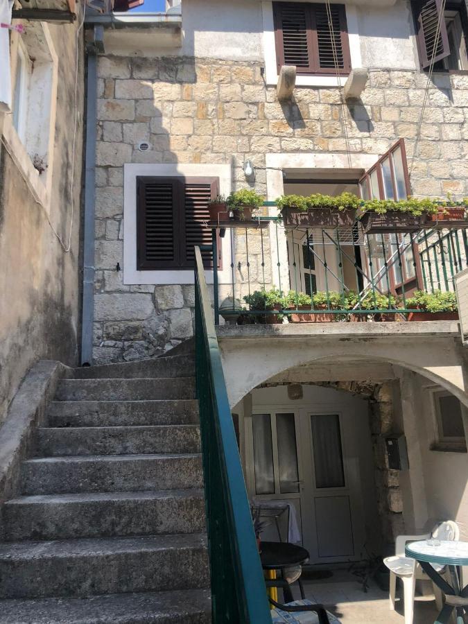 Old Town Apartment Nina 1 Split Exteriér fotografie